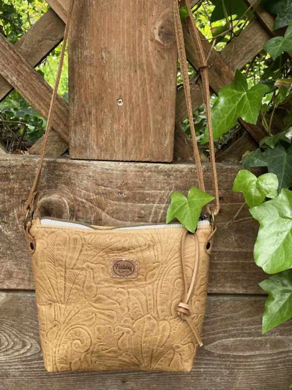 Tan embossed leaf and floral bag - Image 3