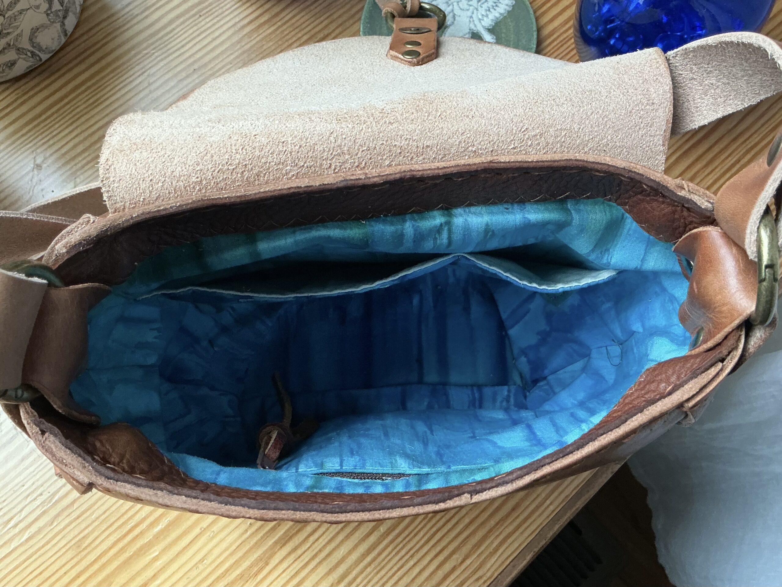 70’s style Leather satchel - Image 4